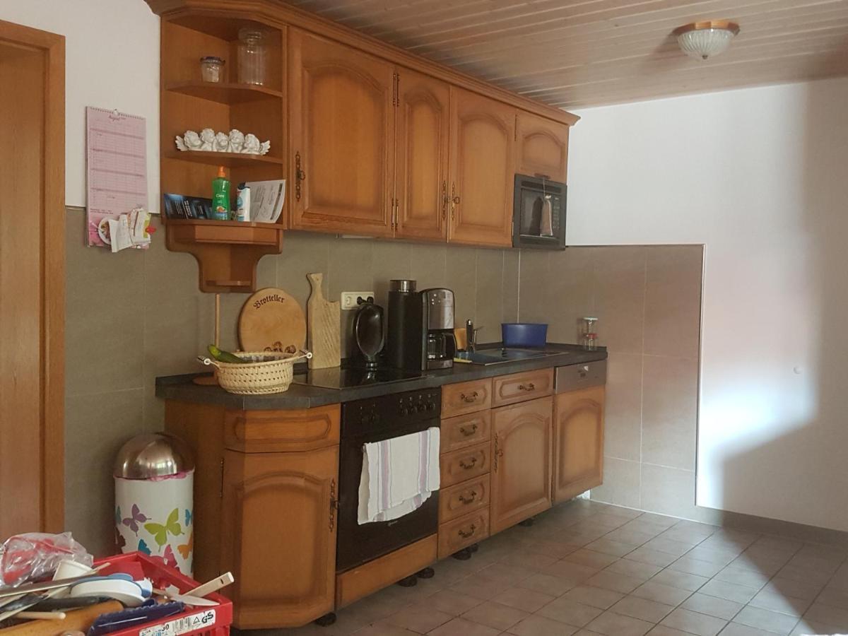 Ferienwohnung Sander Wendershausen  Екстер'єр фото