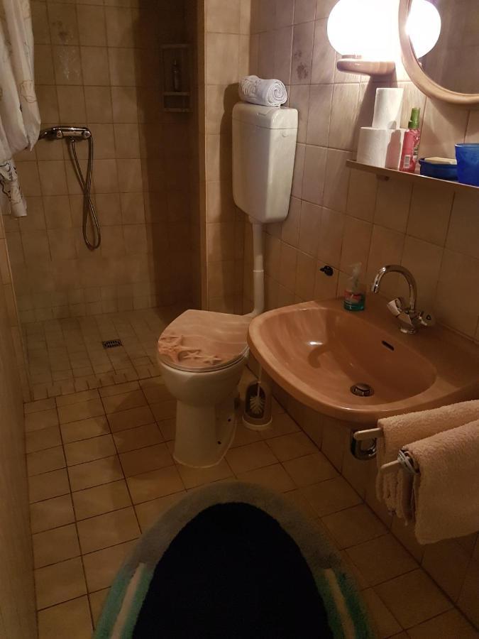 Ferienwohnung Sander Wendershausen  Екстер'єр фото